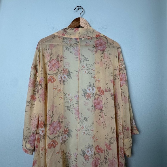 AMERICAN EAGLE Flowy Floral Chiffon Open Front Kimono Yellows Cover-Up Cardigan - Picture 6 of 12